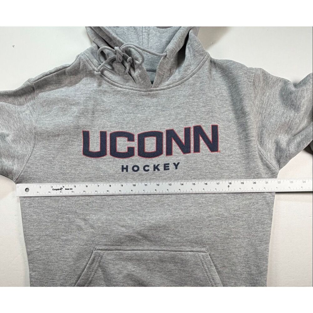 UConn Hockey Hoodie Size Medium Gray Fanatics NWT NCAA Pullover Sweatshirt - Picture 7 of 8